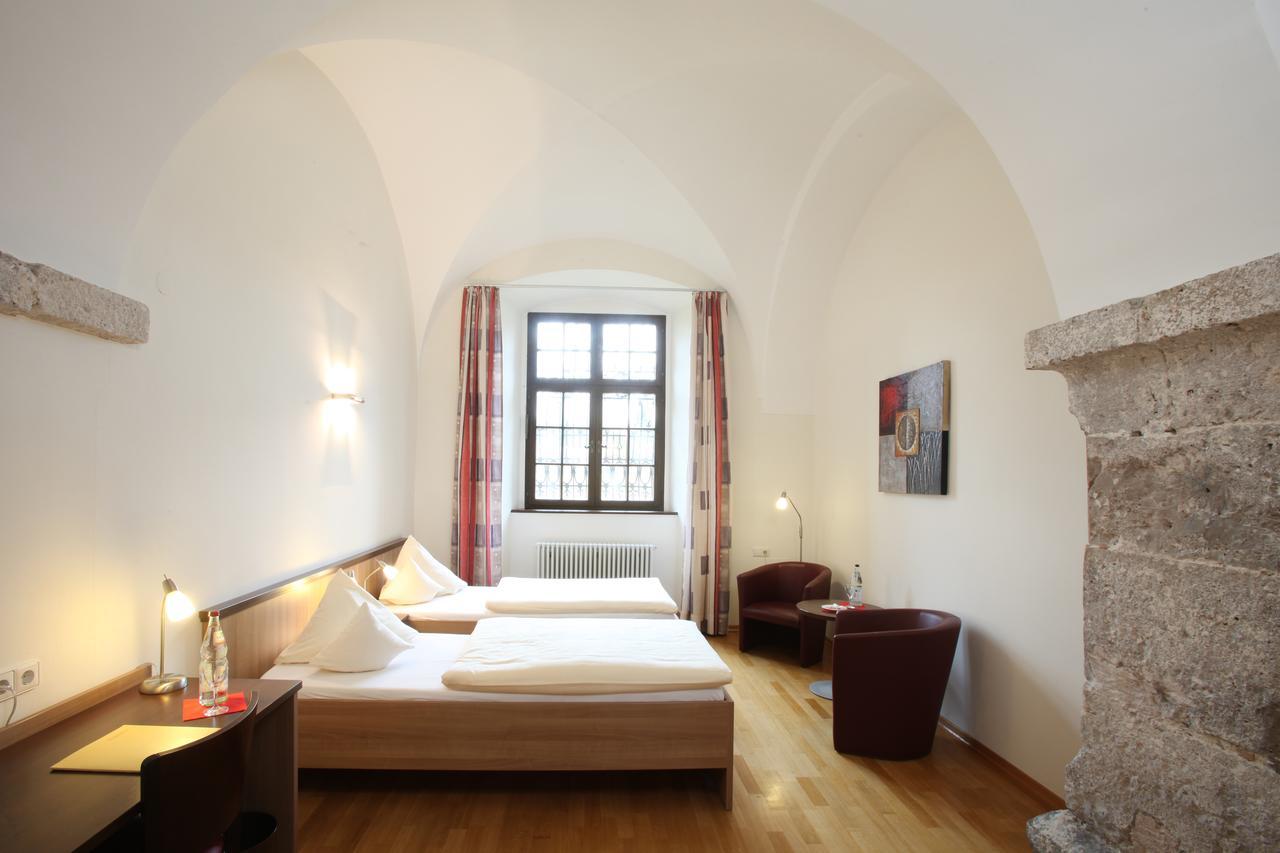 Kloster Obermarchtal Bagian luar foto